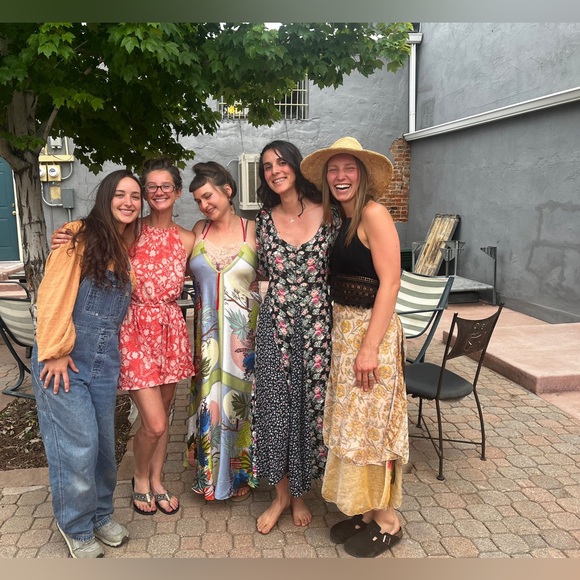 100% Silk Skirt from Nepal - Picture 2 of 7